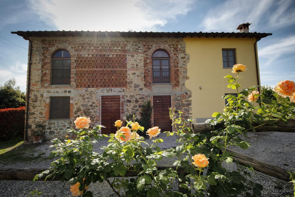 לוקה Agriturismo Ai Linchi מראה חיצוני תמונה