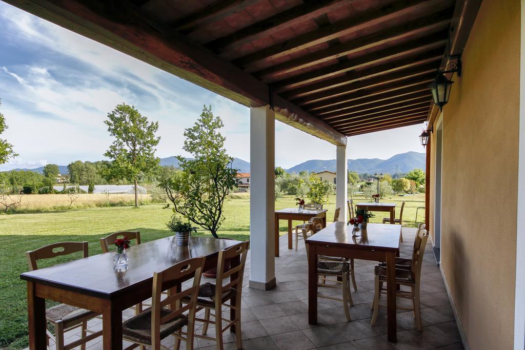 לוקה Agriturismo Ai Linchi מראה חיצוני תמונה