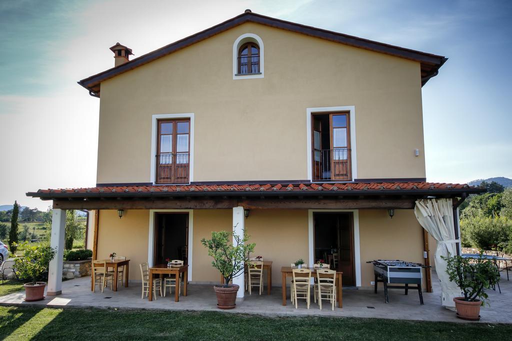 לוקה Agriturismo Ai Linchi מראה חיצוני תמונה