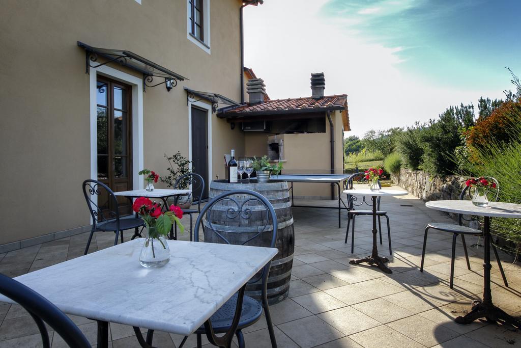 לוקה Agriturismo Ai Linchi מראה חיצוני תמונה