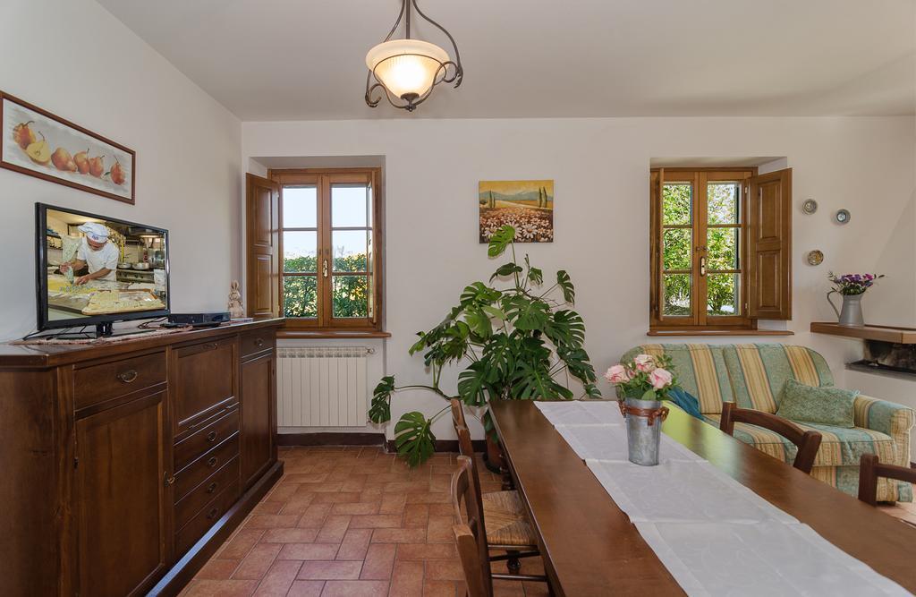 לוקה Agriturismo Ai Linchi מראה חיצוני תמונה